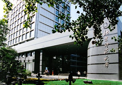 同学们在这里集中开云新人注册88元与